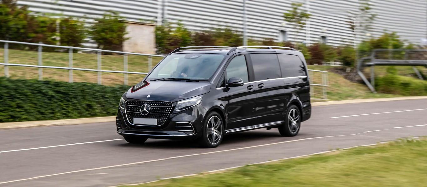 Mercedes V250 side view – premium multi-passenger van
