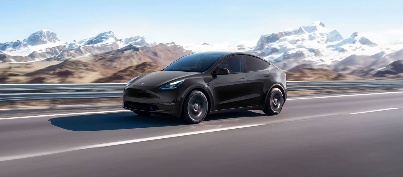 Tesla Model Y side view – sleek design and innovative features